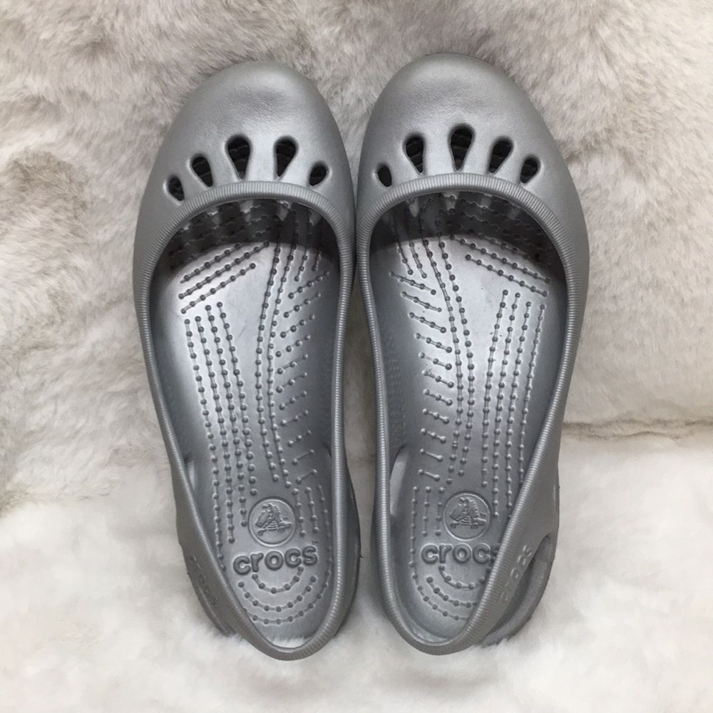 CROCS GIRLS SZ 2 | WOMEN SZ 4